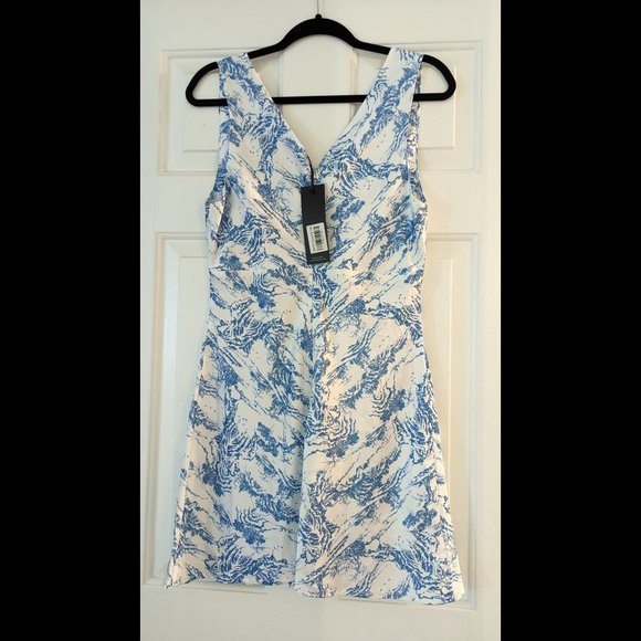 COPY - Hello Molly LIONESS HARLOW MINI DRESS BLUE PORCELAIN - Picture 2 of 4